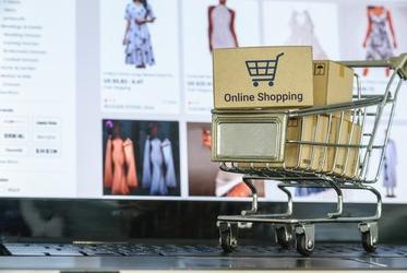 online-shopping-ecommerce-customer-experience