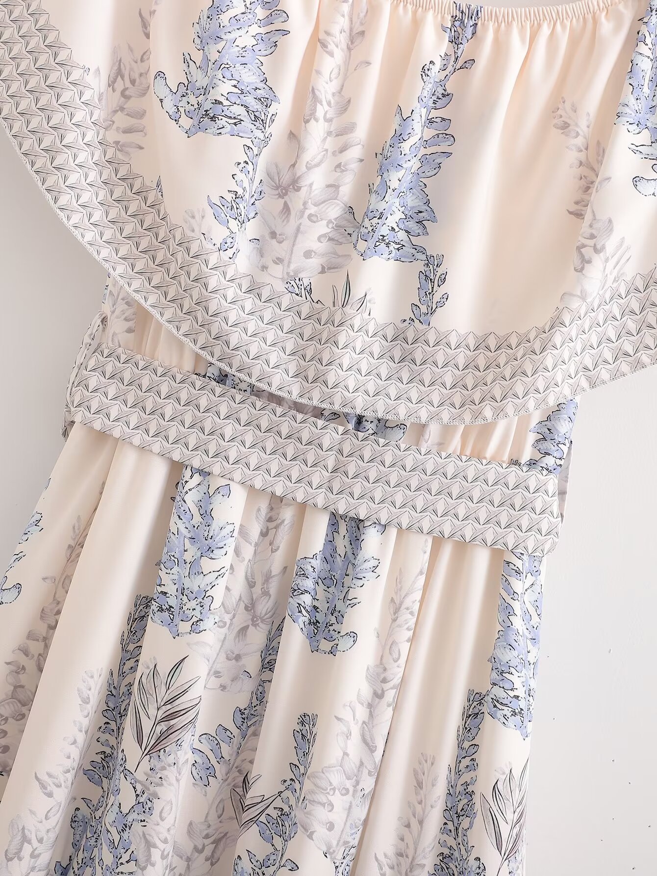Spring Women Lotus Leaf Shoulder Printing Mid Length Dress