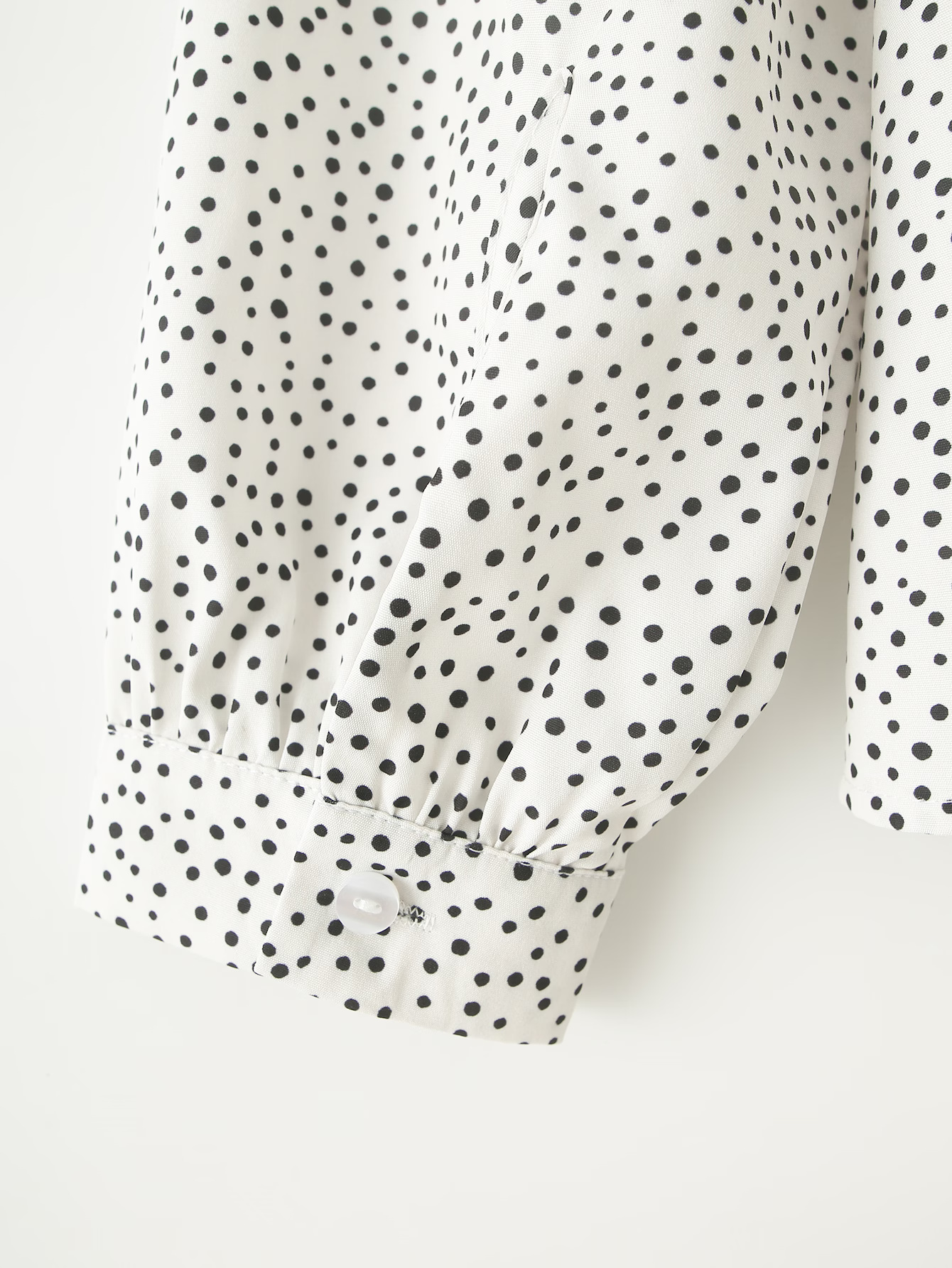Women Clothing Spring Summer Polka Dot Belt Metal Buckle Lace-up round Neck Long Sleeve Top