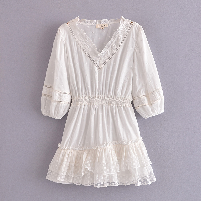 Elegant Slim-Fit Machine Eyelet Embroidery Layer-By-Layer Stitching Five-Quarter Sleeve Tiered Dress in Dresses